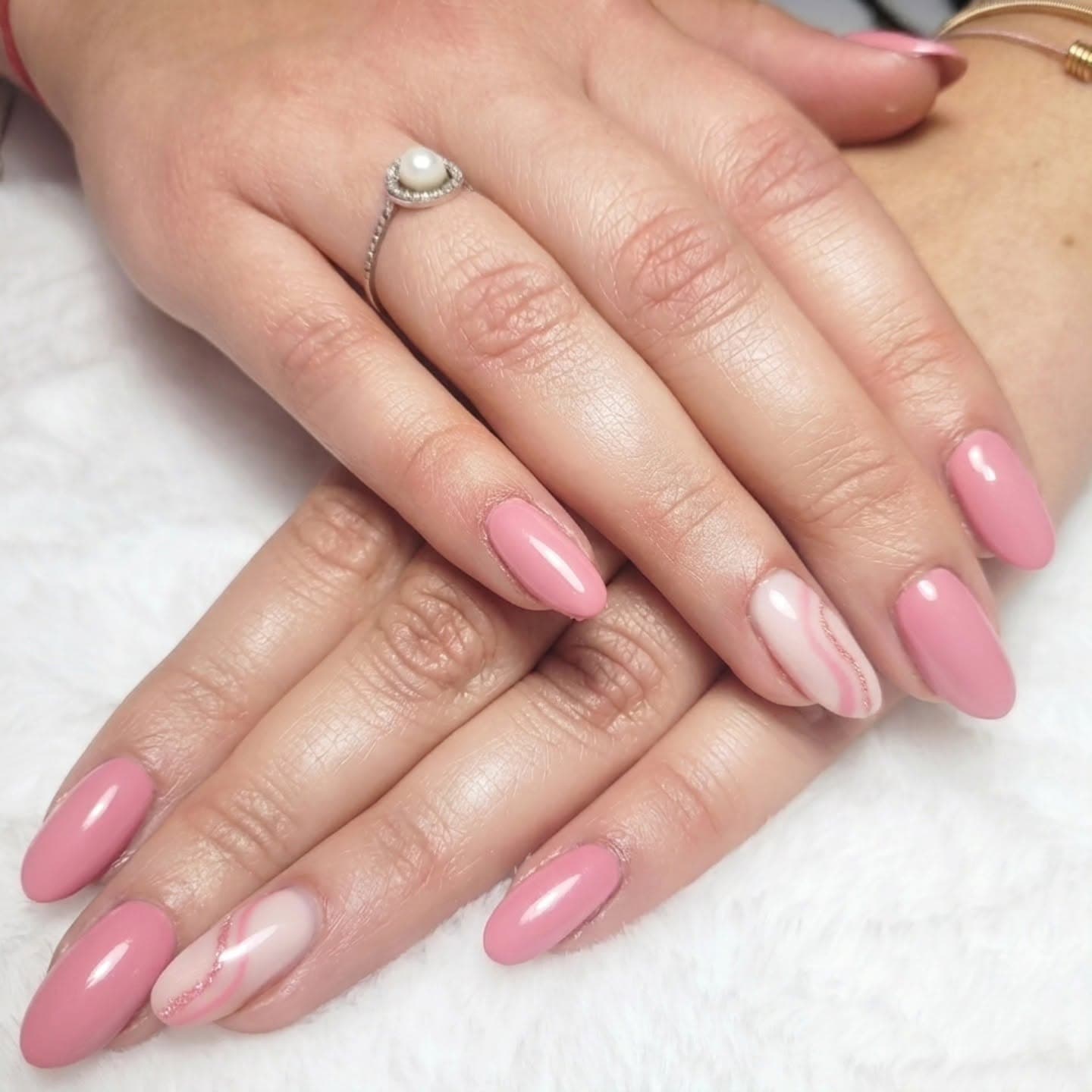 Remplissage gainage - Nail art