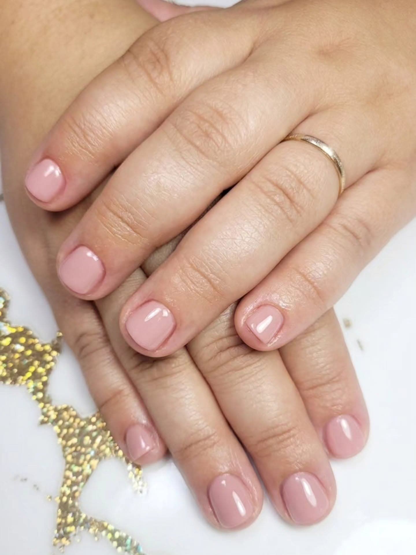 Gainage sur ongles naturels