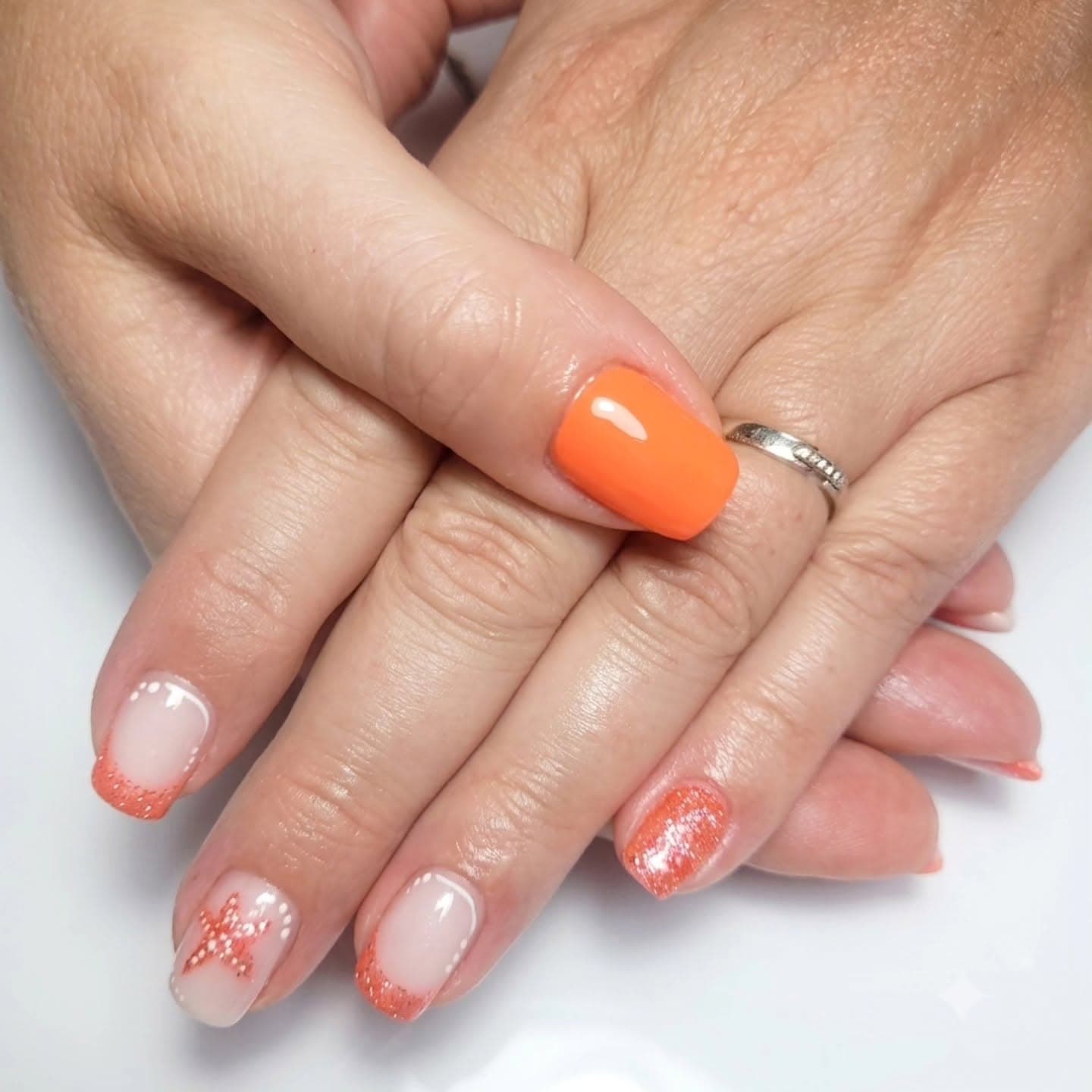 Remplissage gel - French paillette - Nail art